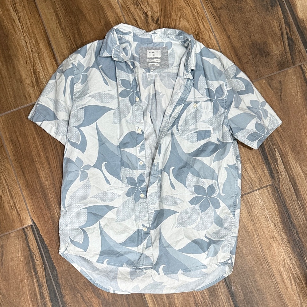 Quiksilver Light Blue and White Floral Shirt